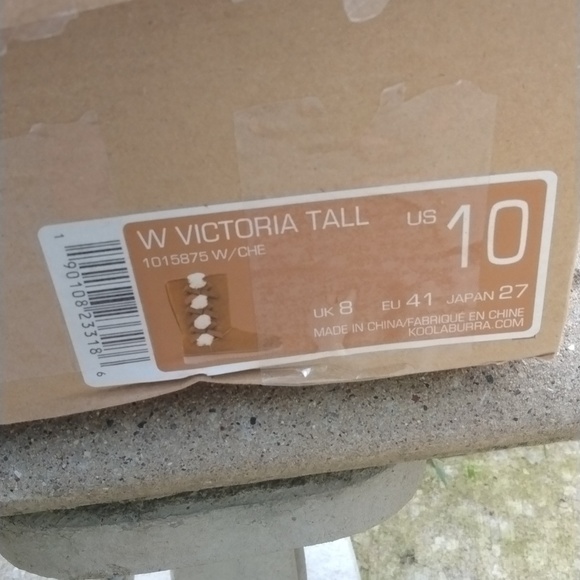 NWT Kookaburra by UGG size 10 - Picture 9 of 11